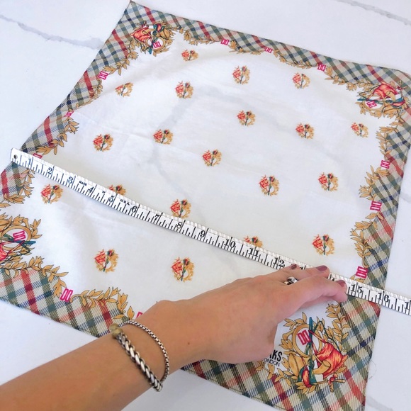 DAKS LONDON Handkerchief / Small Scarf - Picture 9 of 10